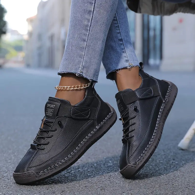 Liora - Zapatillas ortopédicas ligeras con puntera ancha