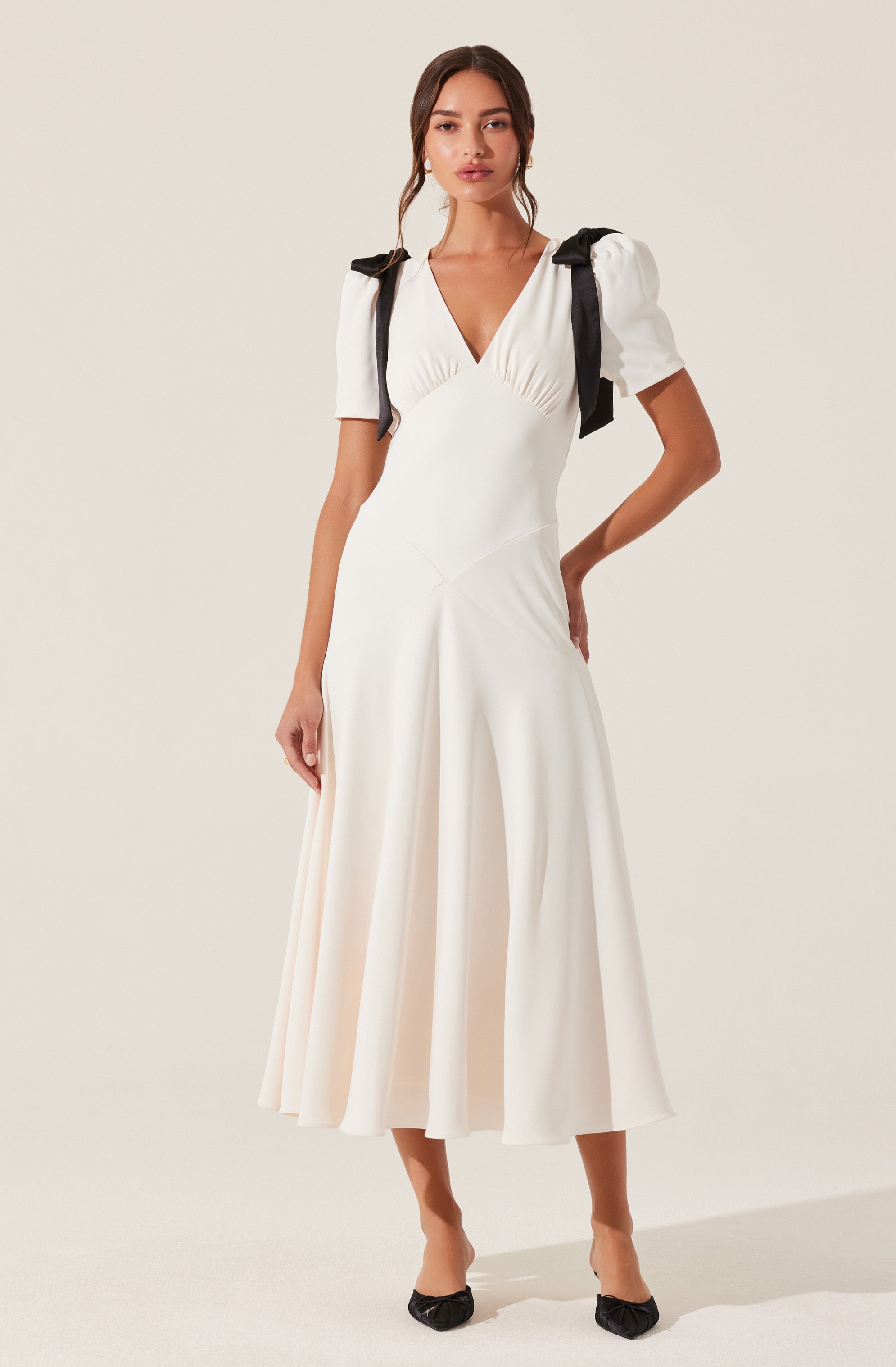 Vestido Celia™ | Elegancia clásica con un toque moderno