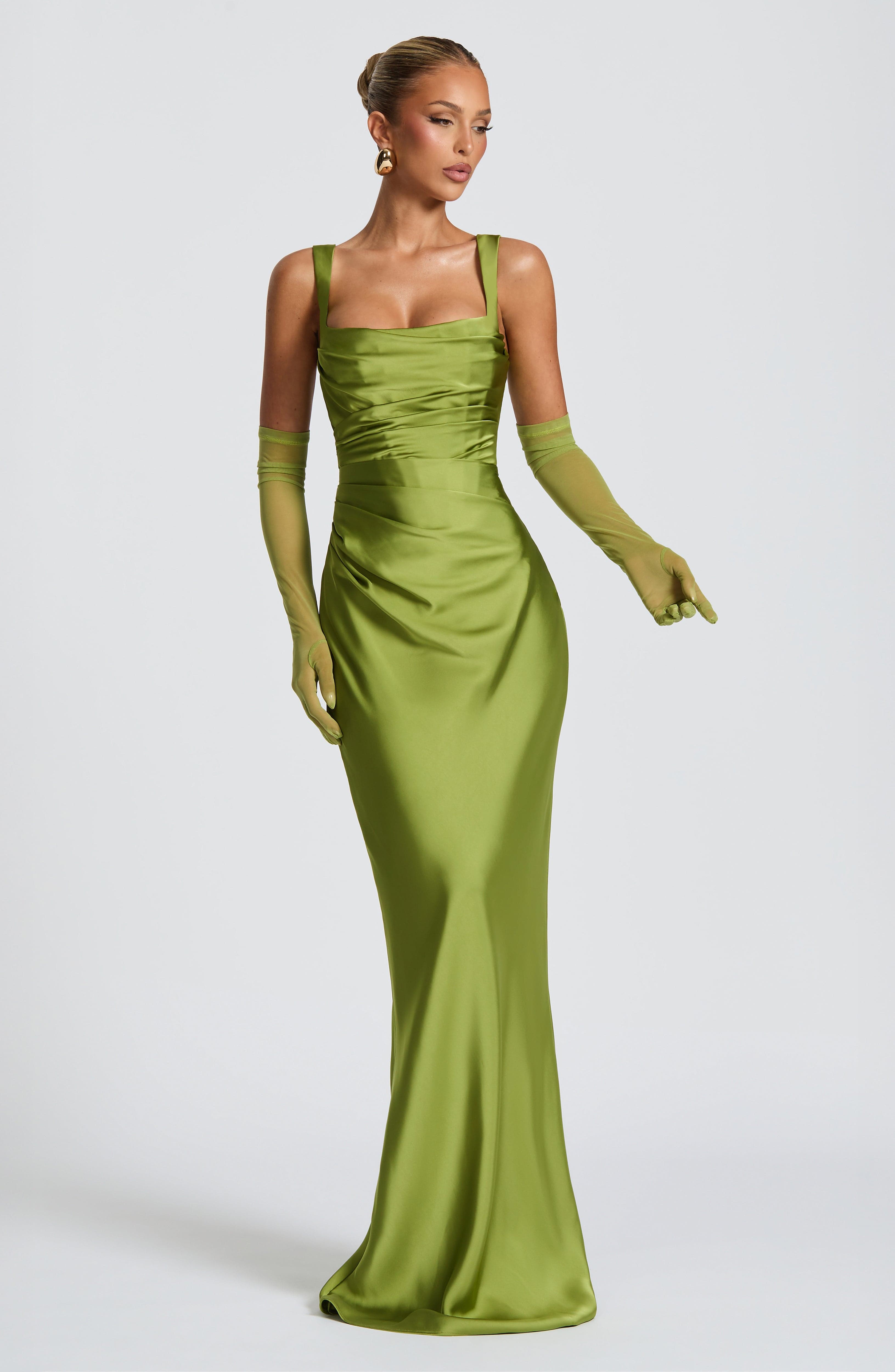 Vestido Naeti ™ | Elegancia satinada con estructura refinada