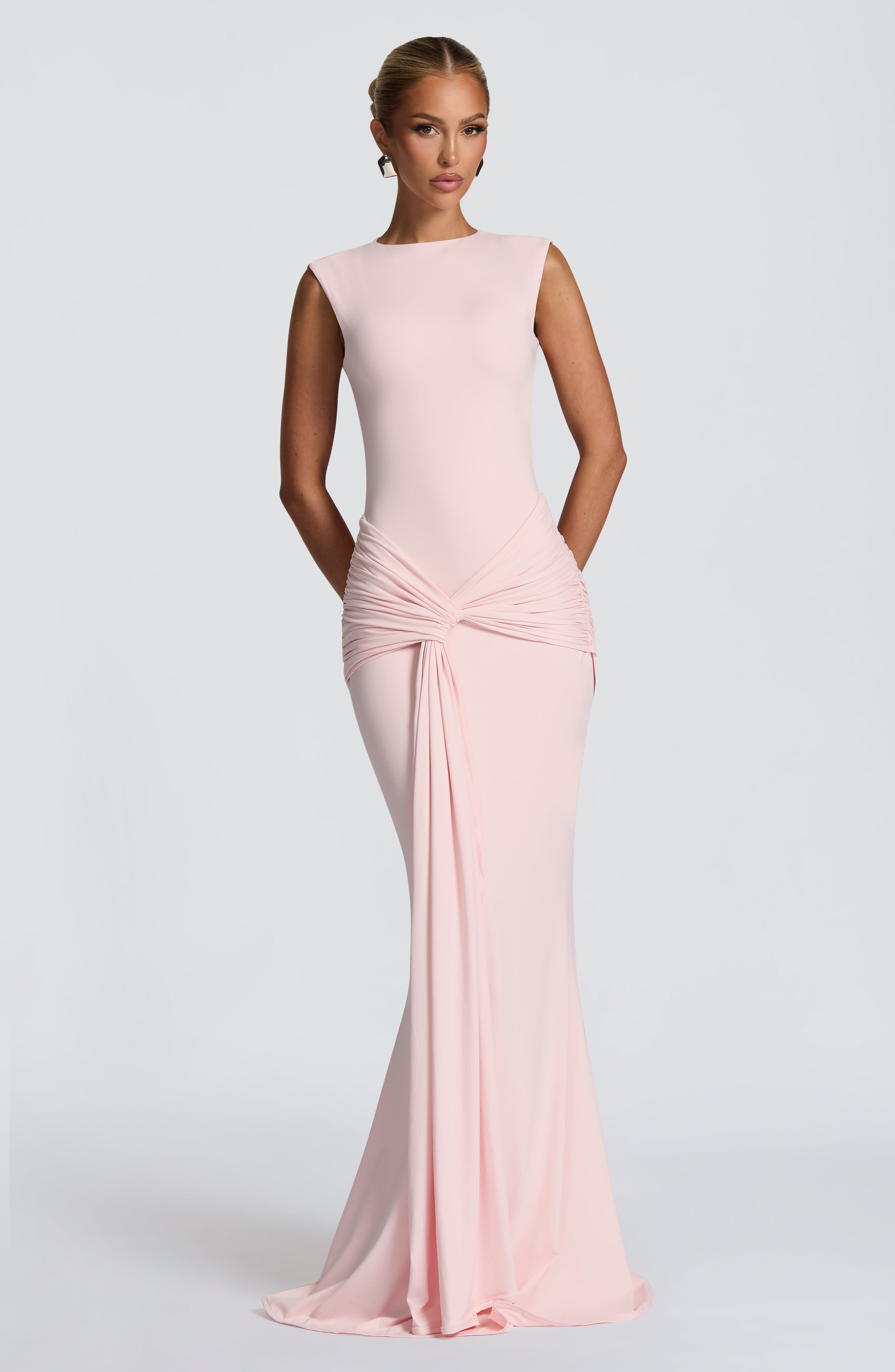 Vestido Carbajo™ | Silueta elegante con drapeado escultural